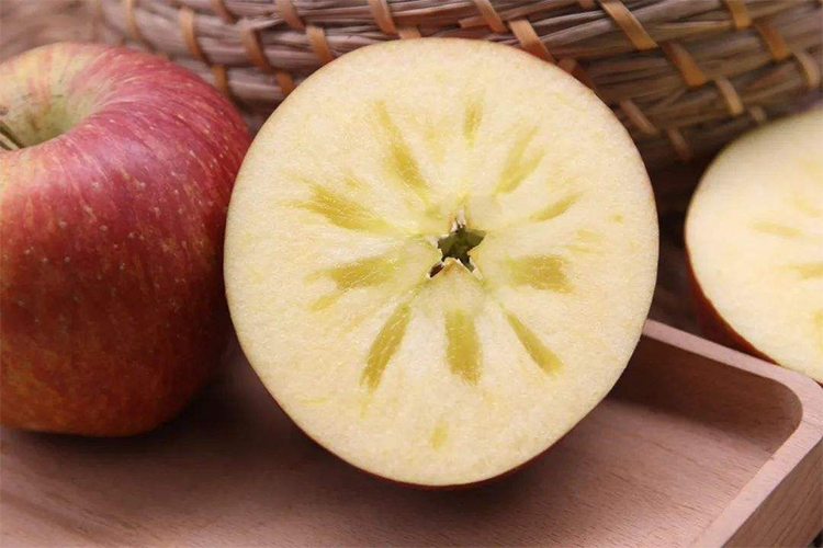 凉山盐源的特色苹果图片